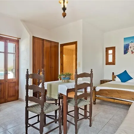 Bluu Fantasy Apartmanhotel Arkásza
